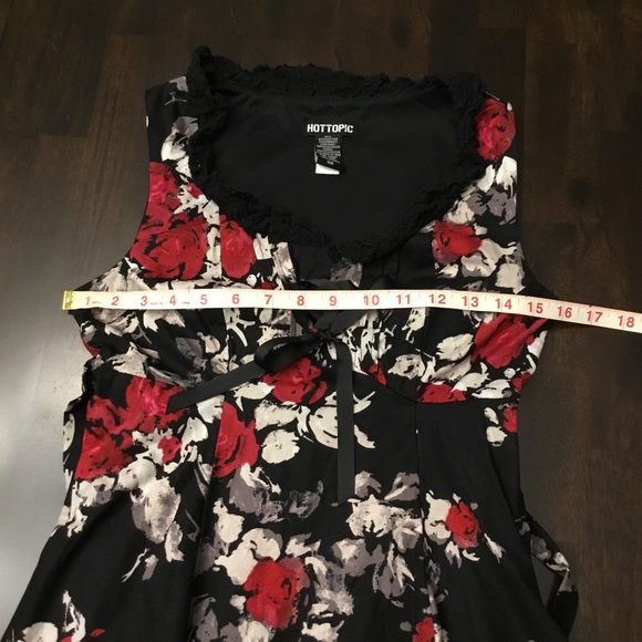 Hot Topic Pinup Rockabilly Rose Corset Dress Size SM - Picture 12 of 13